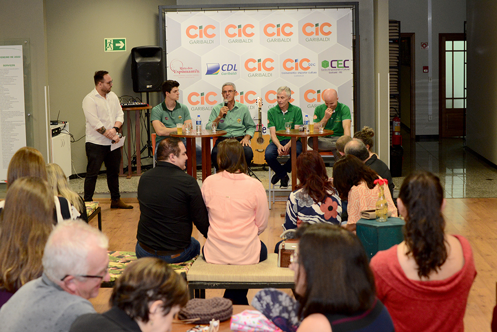 Bar de Negócios CDL Jovem apresenta histórias inspiradoras de empresas